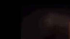 Los pistoleros se enfrentan en una zona baldía.