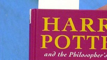 El ejemplar de Harry Potter que saldrá a subasta el jueves.