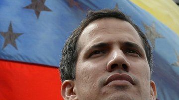 Nicolás Maduro anunció el adelanto electoral en un acto en el que celebraba el primer aniversario de su victoria presidencial.