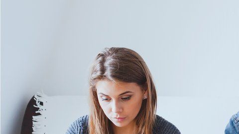 El cibercontrol es una forma de acoso.