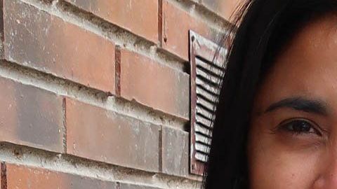 Dayli Coro dice que ha sido amenazada varias veces con armas.