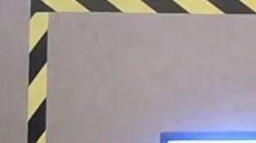 La laptop se subasta a través de la plataforma digital Twitch.