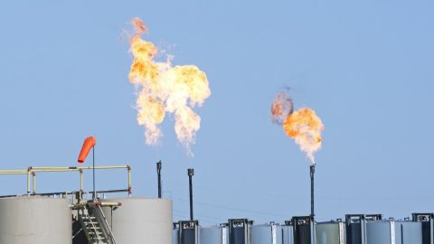 El gas metano es más potente en su efecto dañino.