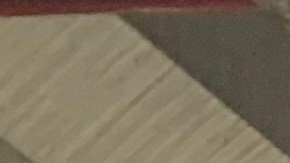 Raúl Alarcón, quien fue víctima de robo de salarios, junto a la asambleísta Catalina Cruz y Manuel Castro, de NICE