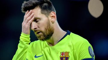 Messi se lamenta tras la eliminación del Barcelona en la Champions League