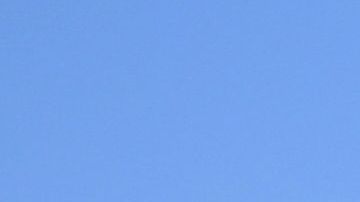 Estados Unidos envió el USS Arlington como señal de advertencia.