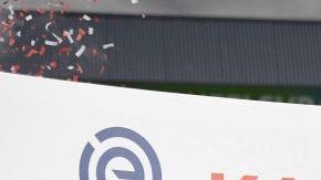 Jugadores de Ajax Amsterdam celebran su campeonato en el Eredivisie holandés.