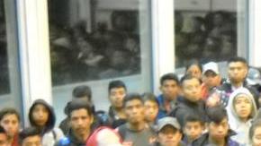 Solo en marzo la Patrulla Fronteriza capturó a más de 100,000 inmigrantes