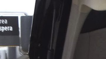 Los captaron en tremendo beso.