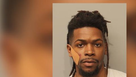 Según las autoridades, Colby Bankhead arribó con una mujer a un motel del área de Houston en donde fueron arrestados.