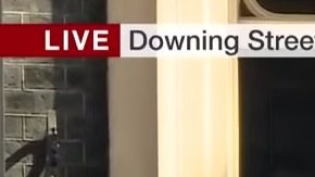 Theresa May al anunciar su salida