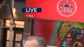 Bomberos en la escena