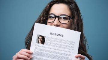 Además del resumé hay otros aspectos que cuidar cuando se solicita empleo./Shutterstock
