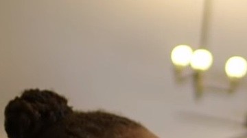 De Blasio y su esposa Chirlane McCray en el video