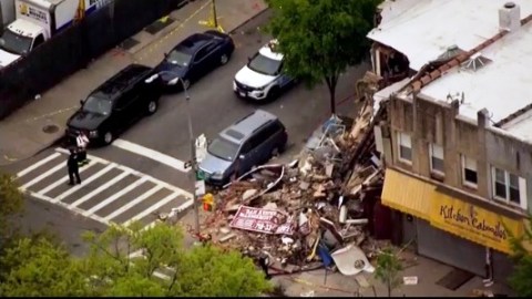 La estructura quedó en el suelo