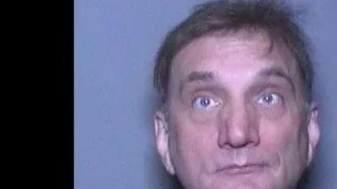 El doctor, Eric Sillis, de 54 años, fue acusado de asesinar a su esposa en el 2016.