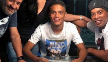 Joao tiene 14 años y es considerado una promesa en el Cruzeiro de Brasil