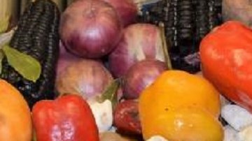 Las autoridades vigilan el ingreso de frutas y verduras a EEUU.