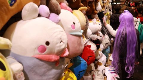 Toys of manga characters are seen at a stand in the Paris Manga and Sci-fi show at the Porte de Versailles, in the southwest of Paris, on February 16, 2019. (Photo by JACQUES DEMARTHON / AFP) (Photo credit should read JACQUES DEMARTHON/AFP/Getty Images)