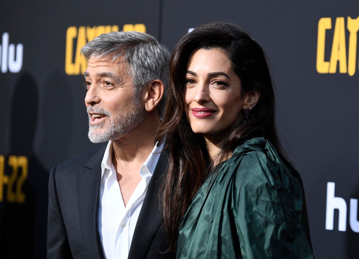 George junto a su esposa Amal Clooney. 
