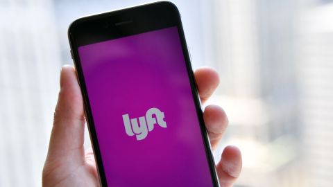 El logo del servicio de transporte Lyft.