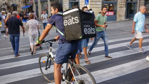 El departamento de Trabajo considera a estos trabajadores contratistas, no empleados./Shutterstock