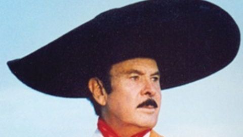 Homenaje a  Antonio Aguilar en la Placita Olvera.