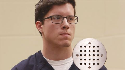 John T. Earnest se presenta en su audiencia de acusación ante el Tribunal Superior del Condado de San Diego el 30 de abril de 2019 en San Diego, California.