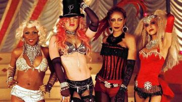 Christina Aguilera, Lil’ Kim, Mya y Pink.