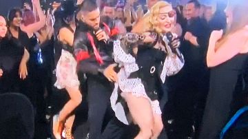 Maluma y Madonna en los Billboard Music Awards 2019