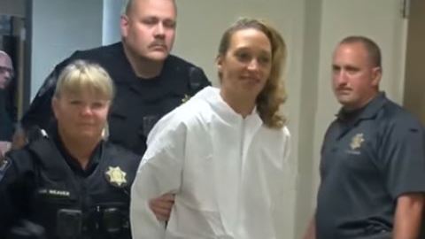 La mujer nunca se mostró arrepentida durante su juicio.