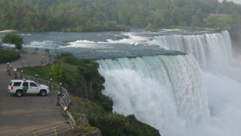 La Patrulla Fronteriza tiene un módulo de acción en las Catarátas del Niágara.