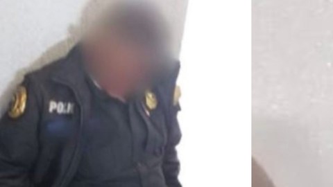 El oficial fue diagnosticado con una herida en la cabeza.