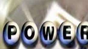Los premios de Powerball y Mega Millions suman $566 millones.