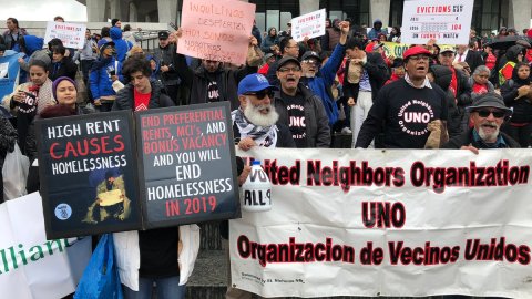 La demostración en Albany contó con unos 2,000 inquilinos y activistas provenientes de 26 ciudades en todo el estado.
