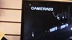 El ataque captado por la cámara de seguridad