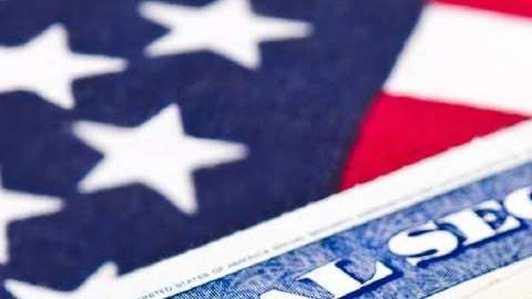 Los padres de residentes permanentes sí que podrían obtener una visa no inmigrante