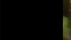 La pareja fue atrapada en la calle.