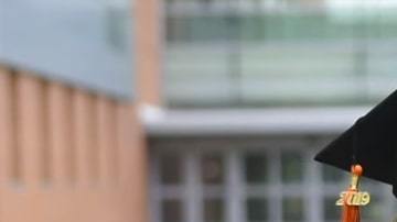 Sandra Murillo y su hija Katherine se graduaron el mismo día.