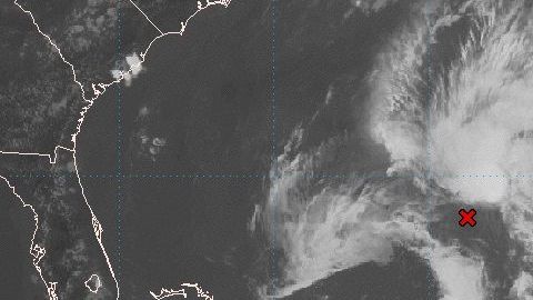 A medida que el sistema de bajas presiones avance hacia el norte o el noreste se produciría la formación de Andrea, según el NHC, con sede en Miami.