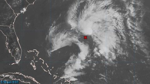 A medida que el sistema de bajas presiones avance hacia el norte o el noreste se produciría la formación de Andrea, según el NHC, con sede en Miami.