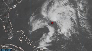 A medida que el sistema de bajas presiones avance hacia el norte o el noreste se produciría la formación de Andrea, según el NHC, con sede en Miami.