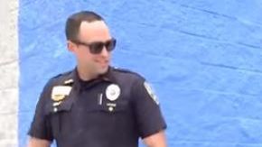 Anita Singleton no podía creer el generoso obsequio que le hacían.