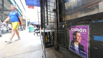 La favorita para ganar el próximo martes es la hispana Tiffany Caban y aquí un anuncio sobre la Calle 31 en Astoria. 
Hispanos opinan sobre las elecciones para Fiscal en Queens el proximo martes.