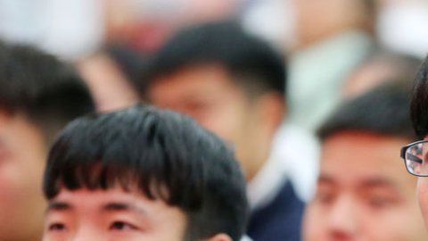 En 2017-18, había 360,000 estudiantes chinos en EEUU.