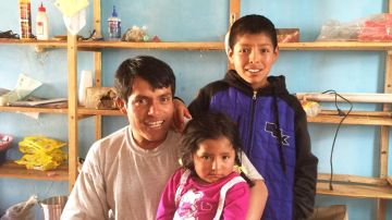 El pueblo de Marco Cruz y sus hijos en los Andes peruanos debió innovar.