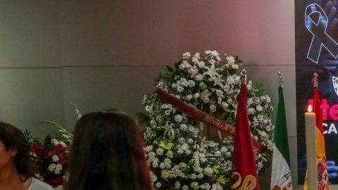 Cientos de personas despiden al futbolista José Antonio Reyes.