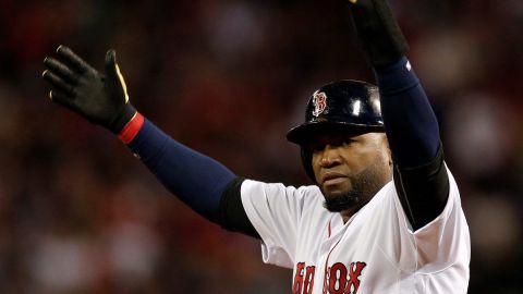 Los Red Sox mandarán un avión a Santo Domingo para llevar a David Ortiz a un hospital en Boston.