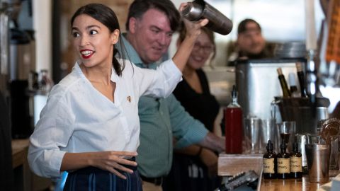 Alexandria Ocasio-Cortez anoche en Queens