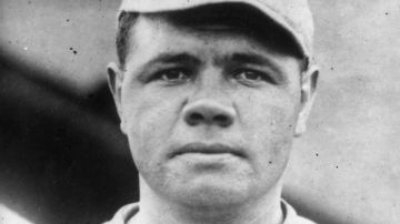 Babe Ruth sigue batiendo récords, aun después de muerto.